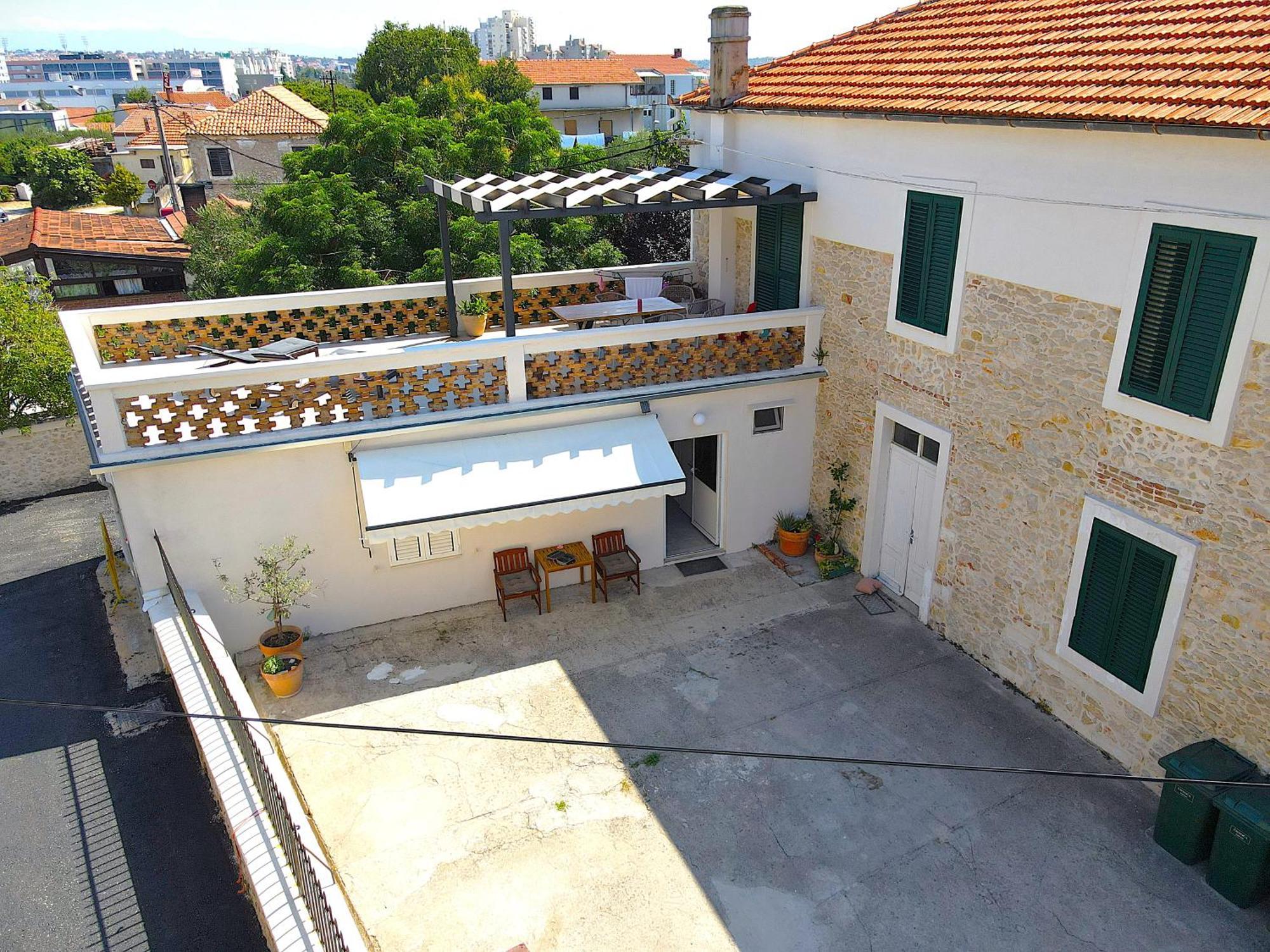 Apartment Karuzz 2 Zara Esterno foto